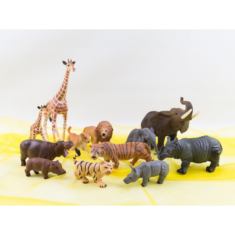 Animales de la selva con sus bebés de juguete Miniland
