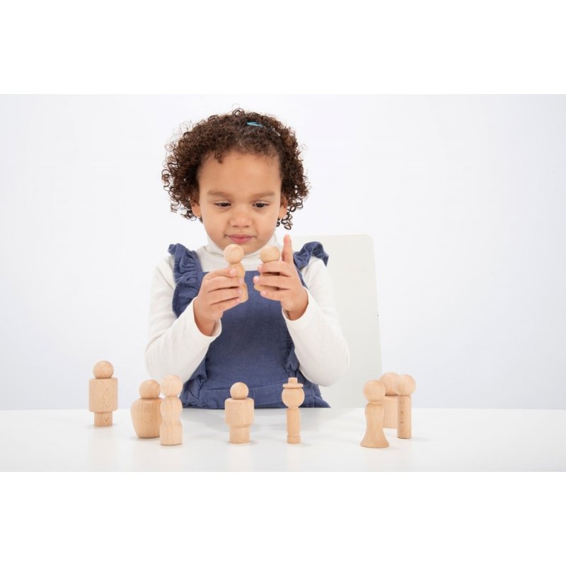 10 personajes de madera para mini-mundos