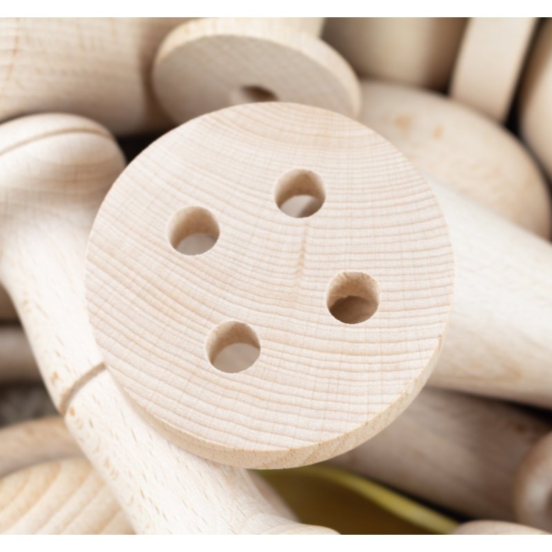 Disc amb 4 forats de fusta natural