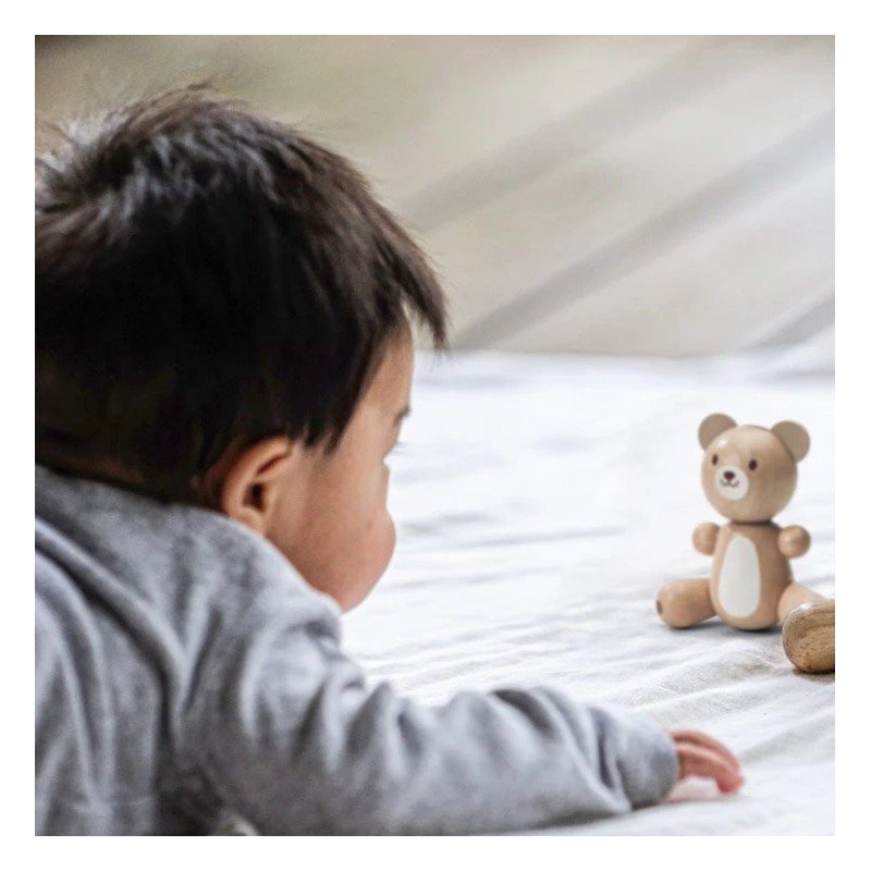 Pequeño osito de madera little bear de Plan Toys