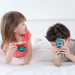 Camara fotográfica de madera de Plantoys