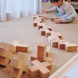 Puzzle amb blocs Starway de Grimms J4611 Juguetes Grimm's 2