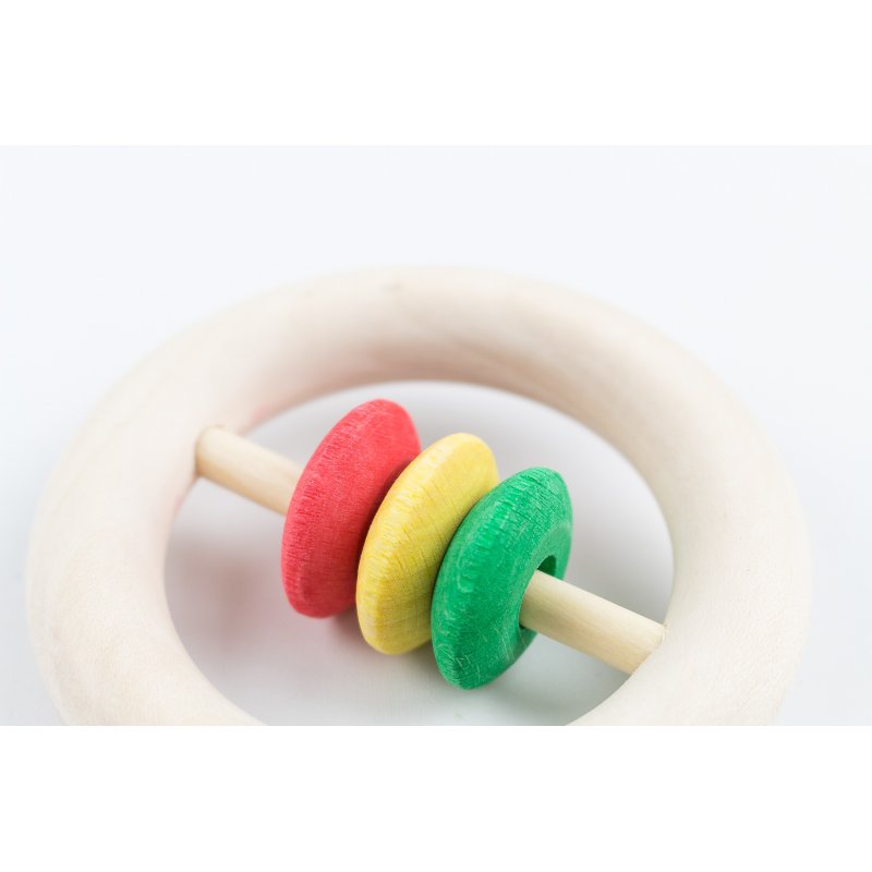 Mordedor-sonajero de madera BIO. Marca Nic Toys